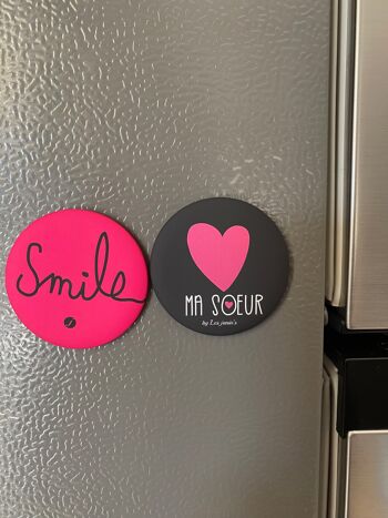 2 Magnets Diam.56mm Smile / Soeur 2