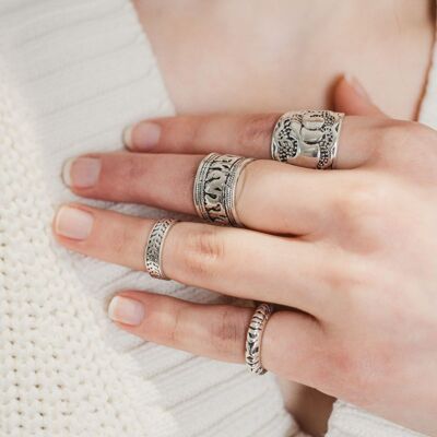 Juego de anillos de plata antiguos bohemios de elefante vintage étnico de 4 piezas