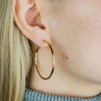 Boucles d'oreilles créoles rondes en or de 40 mm 6