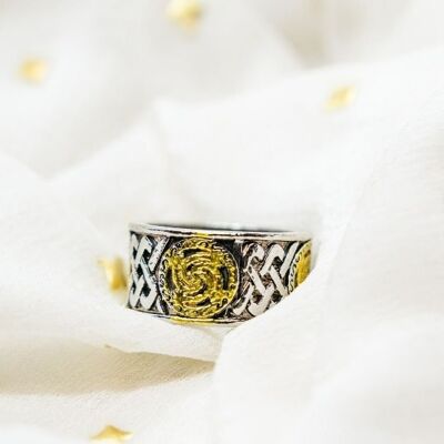 8mm Wide Male Female Vintage Unisex Dragon Rings Bands