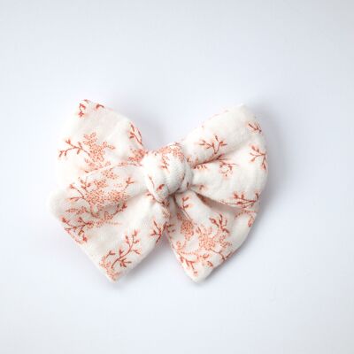 Simone knot barrette