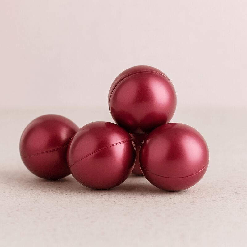 200 Round Bath Beads Strawberry Scent with Soybean Oil - Paraben Free - Ball for Foot Bath