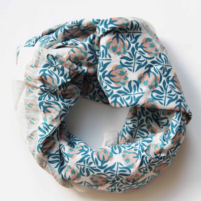 Square in Organic Cotton Heidi Blue