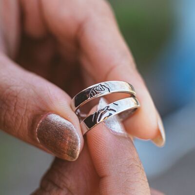 Adjustable Hand Holding Matching Couple Band Promise Ring Set