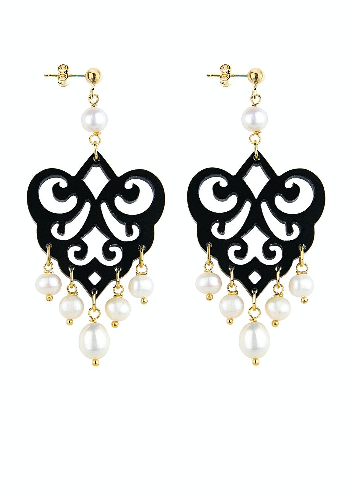 Eleganter Schmuck perfekt für jeden Anlass. Damenohrringe Chandelier Palm Schwarzes Plexiglas und Perlensteine. Hergestellt in Italien