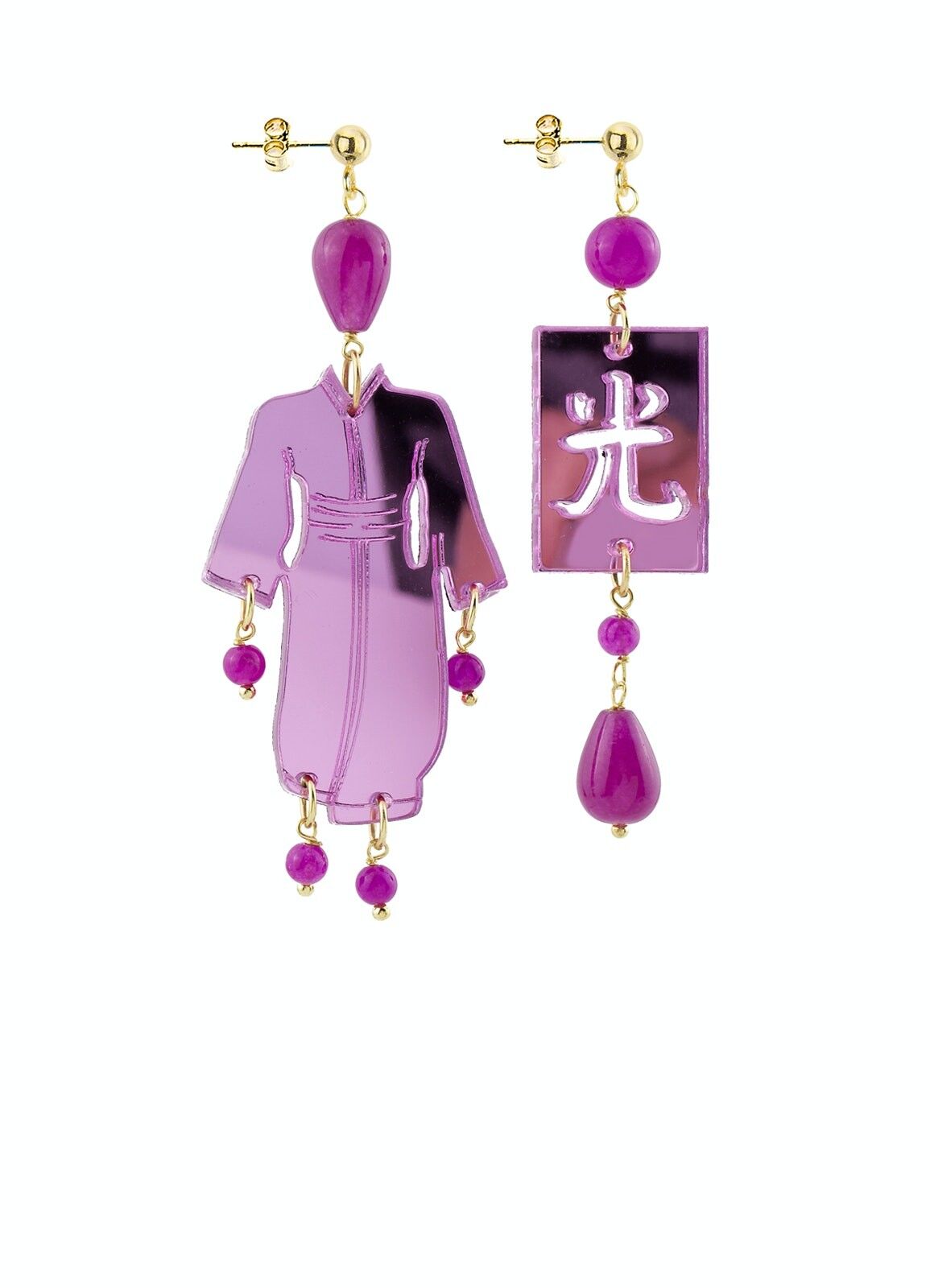 Bijoux en plexiglas coloré idéal pour l'été. Boucles d'Oreilles Femme Kimono Petit Fuchsia Miroir Plexiglas et Soie. Fabriqué en Italie