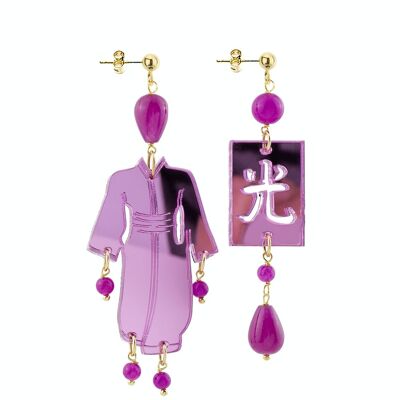 Bijoux en plexiglas coloré idéal pour l'été. Boucles d'Oreilles Femme Kimono Petit Fuchsia Miroir Plexiglas et Soie. Fabriqué en Italie