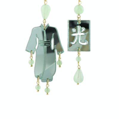 Farbiger Plexiglasschmuck ideal für den Sommer. Kleine Kimono-Ohrringe für Damen Jadegrün Spiegel Plexiglas und Seide. Hergestellt in Italien