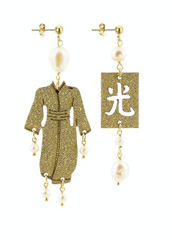 Des bijoux parfaits pour briller lors de vos occasions spéciales. Boucles d'Oreilles Femme Kimono Petit Doré Soie et Pierres Perlées Fabriqué en Italie