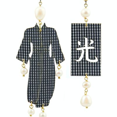 Gioielli eleganti perfetti per ogni occasione. Orecchini Donna Kimono Grande Yukata Tessuto Quadretti e Pietre Perla Made in Italy