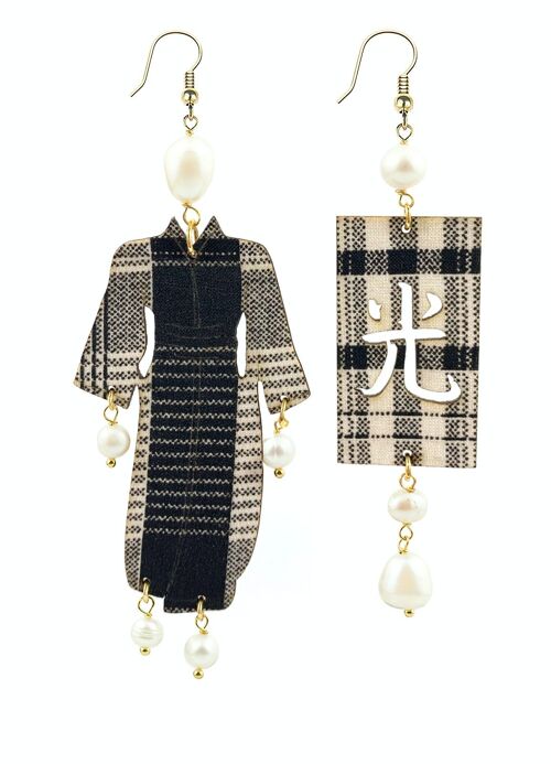 Gioielli eleganti perfetti per ogni occasione. Orecchini Donna Kimono Grande Yukata Tessuto Riga e Pietre Perla Made in Italy