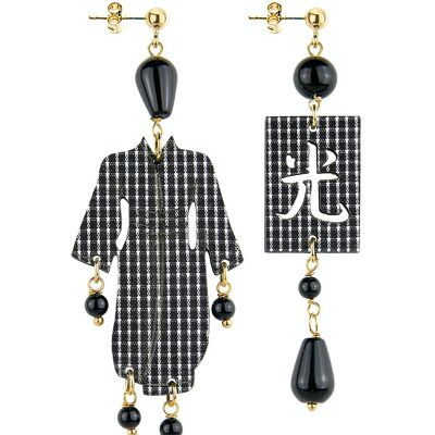 Joyas elegantes perfectas para cualquier ocasión. Pendientes Mujer Kimono Pequeño Yukata Cuadros Tejido y Piedras Negras Made in Italy