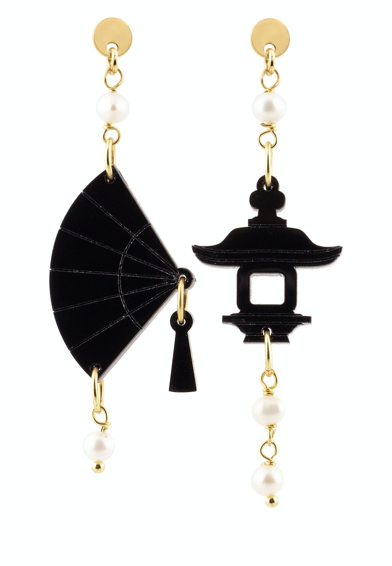 Eleganter Schmuck perfekt für jeden Anlass. Fujiyama Damenohrringe Mini Schwarzer Plexiglas-Fächer und Perlensteine. Hergestellt in Italien