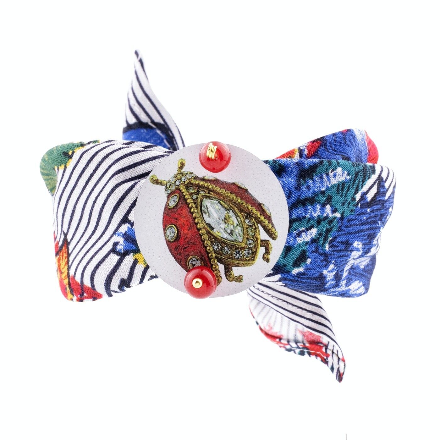 Feiern Sie den Frühling mit floral inspirierten Accessoires. The Circle Stoffarmband Kleines Marienkäfer-Juwel Made in Italy