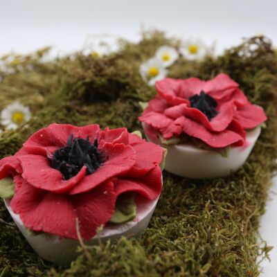 Poppy scented fondant or candle
