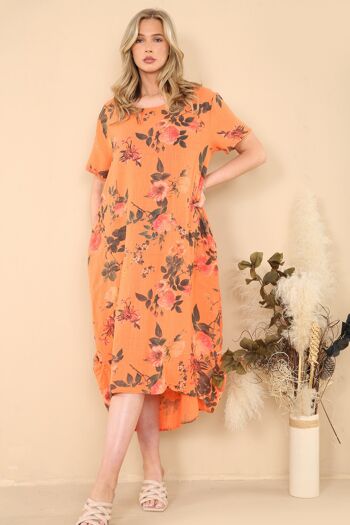 Robe fleurie en coton respirant 9