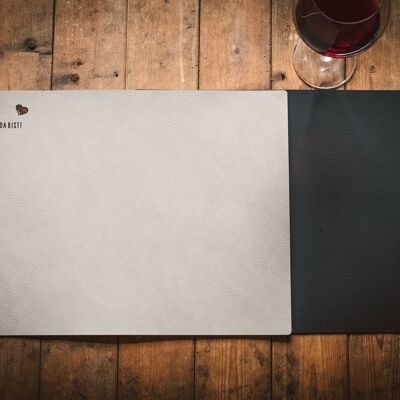 Personalized placemat duo in recycled leather 1/0
