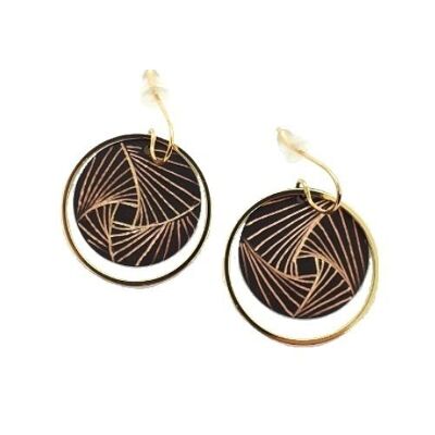 round tassel earrings engraved with the Focus motif