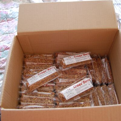 Pack of 100 individual Croqu'coco cereal bars