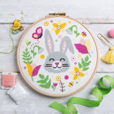 Hop To It Bunny - Kit de point de croix