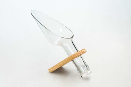 Spoon with Stand Clear