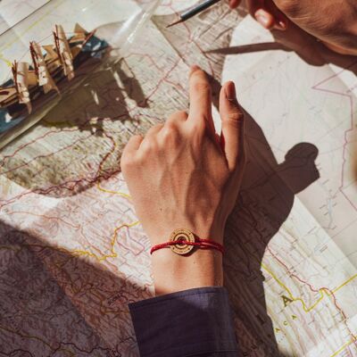 Medallion bracelet The explorer