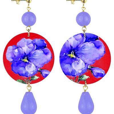 Celebrate spring with flower-inspired jewelry. The Classic Circle Women's Earrings Purple Flower Red Background. Made in Italy