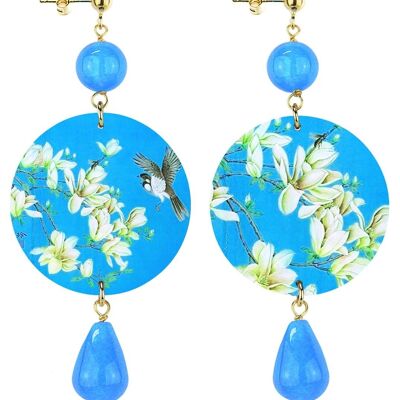 Celebrate spring with flower-inspired jewelry. The Classic Circle Women's Earrings White Flowers Blue Background. Made in Italy