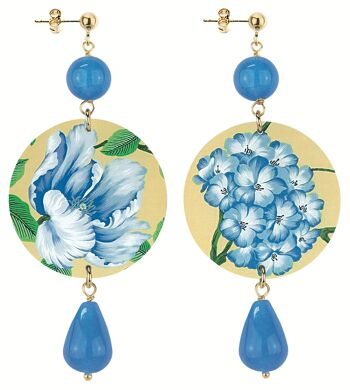 Célébrez le printemps avec des bijoux inspirés des fleurs. Boucles d'Oreilles Femme Cercle Classique Fleurs Célestes Fond Clair. Fabriqué en Italie