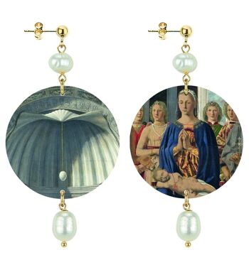 Choisissez votre œuvre d'art et emportez-la toujours avec vous. Boucles d'Oreilles Femme The Circle Classic Pala Montefeltro By P. Della Francesca en Laiton et Perles Naturelles Made in Italy