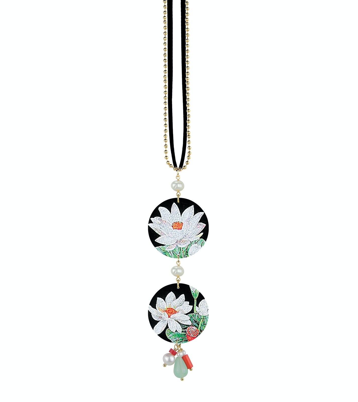 Celebra la primavera con gioielli ispirati ai fiori. Collana Donna The Circle Special Classico Fiore Bianco. Made in Italy