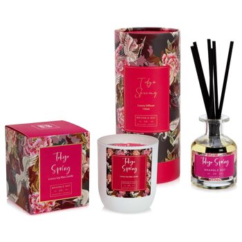 Bougie parfumée à la cire de soja botanique Tokyo Spring 185 g - Par Bramble Bay 7