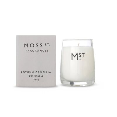 Vela aromática de cera de soja Lotus & Camelia de 320 ml - de Moss St. Fragrances