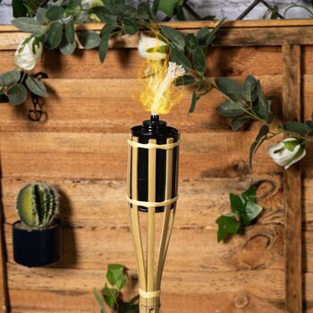Torche Tiki de Jardin en Bambou de Harbor Housewares - Naturel 4