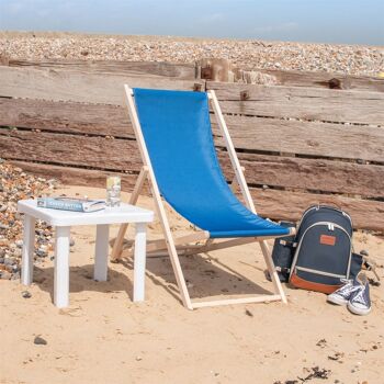Chaise longue de plage Harbour Housewares - Bleu royal avec cadre en bois de hêtre 2