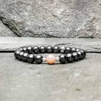 Bracciale con perline di ematite e pietra solare