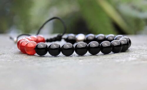 Carnelian and Onyx Beaded Bracelet