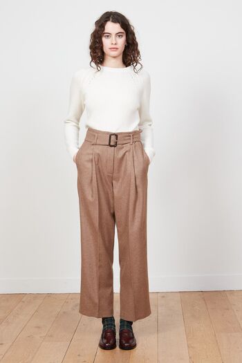 Pantalon ample à pinces et ceinture amovible 1