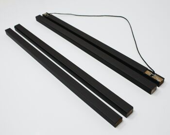 Porte-affiches noir 31,5 cm (paire) avec cordon de suspension 6