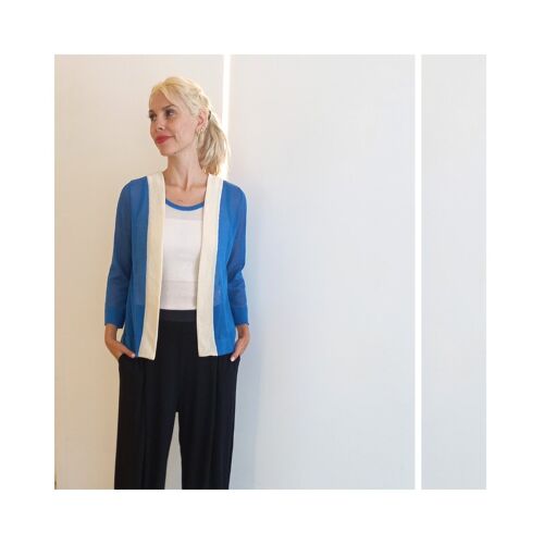 Gilet Yaketazo Bleu. Maille de viscose de cellulose. Florence Collin