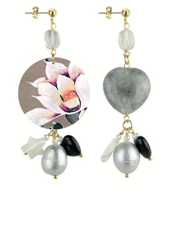 Des bijoux colorés idéals pour l'été. Mix & Match Boucles d'Oreilles Femme Le Cercle Petite Fleur Blanche. Fabriqué en Italie