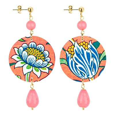 Celebrate spring with flower-inspired jewelry. Women's Earrings The Small Circle Flowers Pink Background. Made in Italy
