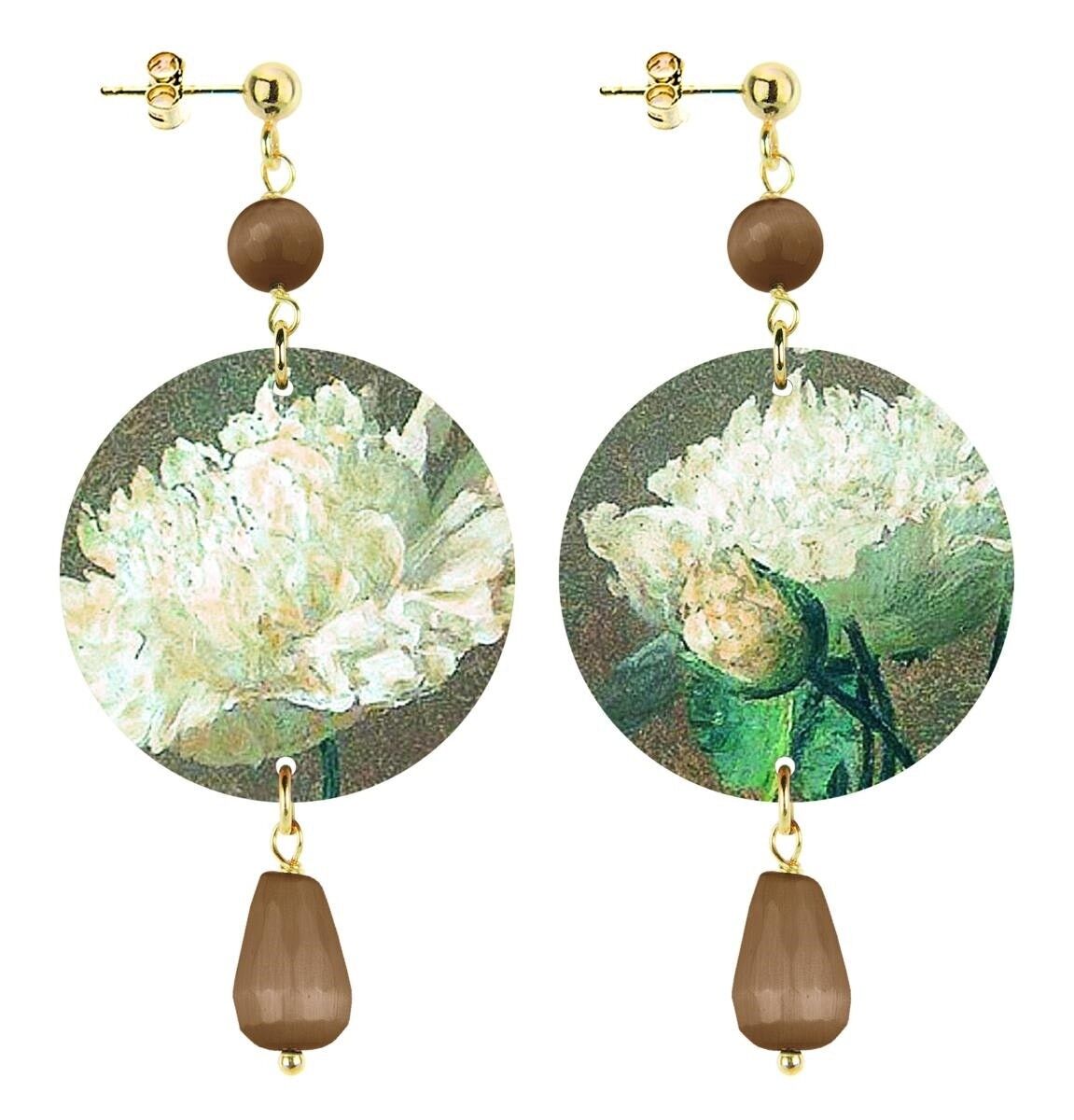 Celebra la primavera con gioielli ispirati ai fiori. Orecchini Donna The Circle Piccolo Fiore Bianco Fondo Marrone. Made in Italy