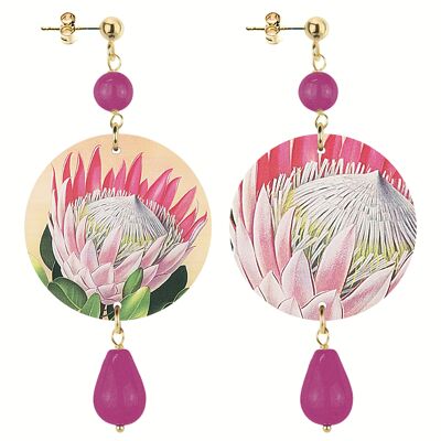 Célébrez le printemps avec des bijoux inspirés des fleurs. Boucles d'Oreilles Femme Le Cercle Petite Fleur Fond Clair. Fabriqué en Italie