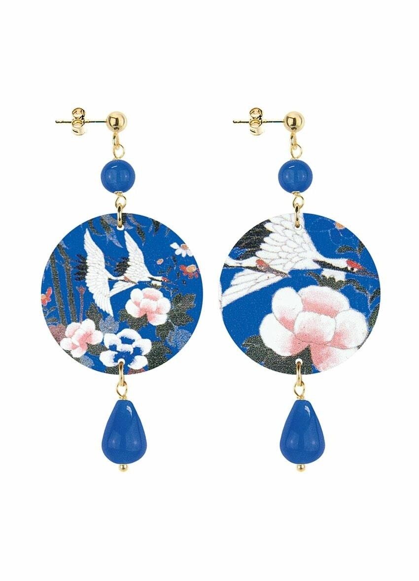 Celebra la primavera con gioielli ispirati alla natura. Orecchini Donna The Circle Piccolo Aironi Fondo Blu. Made in Italy