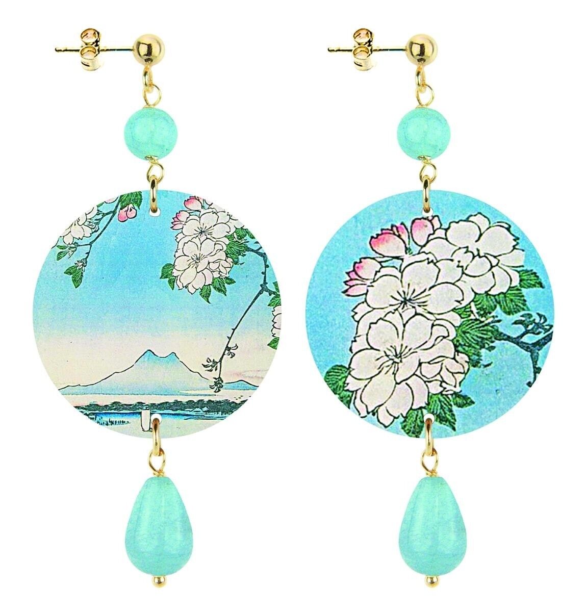 Celebre la primavera con joyas inspiradas en flores. Pendientes Mujer El Círculo Pequeñas Flores Blancas. Hecho en Italia