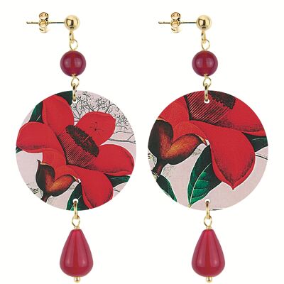 Célébrez le printemps avec des bijoux inspirés des fleurs. Boucles d'Oreilles Femme Cercle Petite Fleur Rouge Fond Clair. Fabriqué en Italie