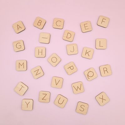 Alfabeto magnetico in legno - 26 lettere