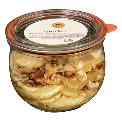 Savoyard Delight: Reblochon Tartiflette in a Jar, Gourmet Tradition to Enjoy at Any Time.