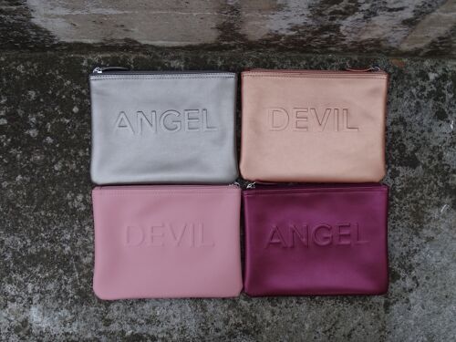 POCHETTE "ANGEL/DEVIL"
Couleur cuivre